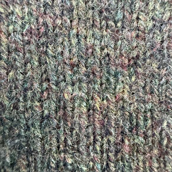 Brooks Brothers 100% Cashmere Sweater Men’s 42 M Green V-Neck Knit Made in GB - Picture 9 of 9